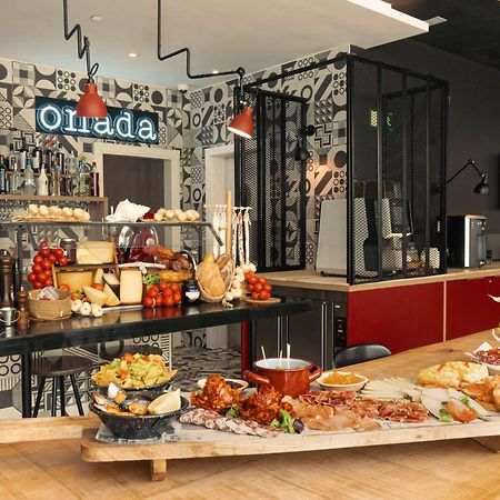 Ibis Styles Barcelona City Bogatell Kültér fotó