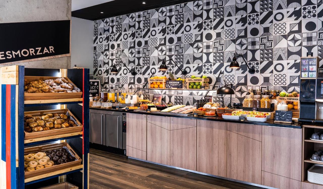 Ibis Styles Barcelona City Bogatell Kültér fotó