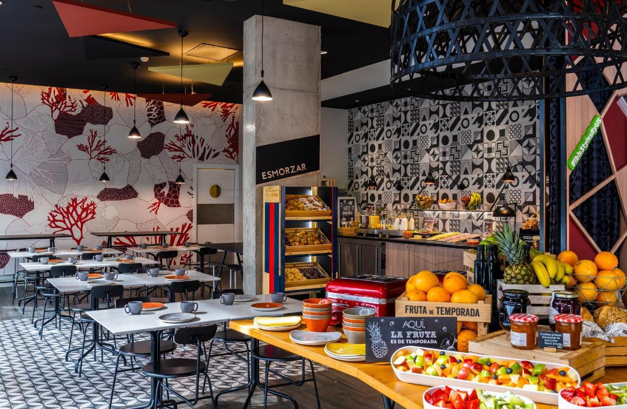 Ibis Styles Barcelona City Bogatell Kültér fotó